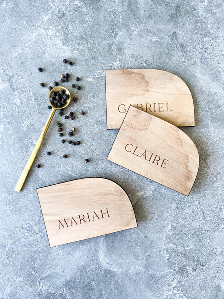 Engraved Arched Wood Place Card (Set of 25)